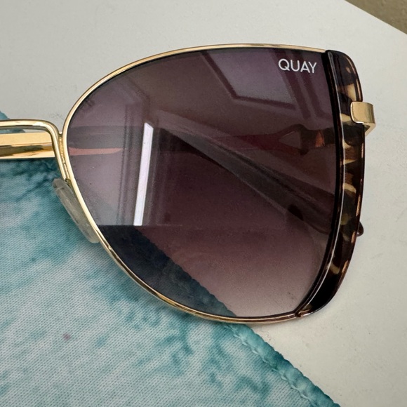 Quay Australia Glow Up Cat Eye Sunglasses as seen on Love Island 🏝️ - Picture 3 of 8